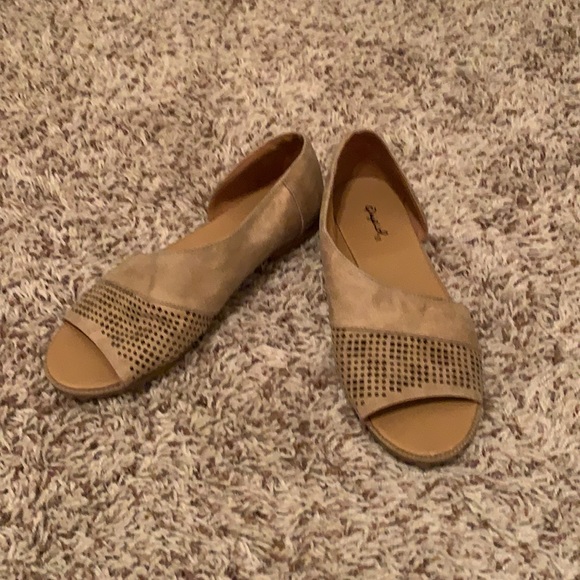 Perfect summer flat! - Picture 2 of 4